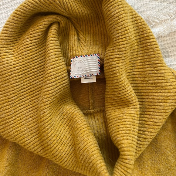 Anthropologie mustard yellow sweater - Picture 8 of 9